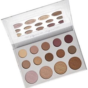 Carli Bybel pallet